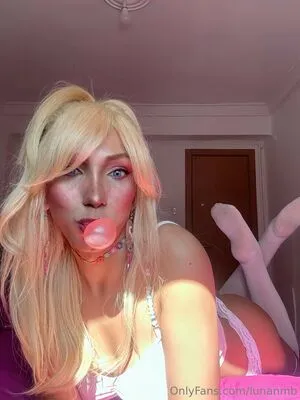 Lunanmb OnlyFans Leaked Free Thumbnail Picture - #Hf1KArvMsg