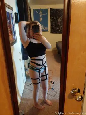 Lunar Ashe OnlyFans Leaked Free Thumbnail Picture - #BuTsVSNQz9