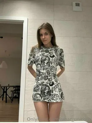 Lunar Unicorn OnlyFans Leaked Free Thumbnail Picture - #ZuWwyheaE7