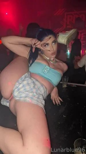 Lunarblue96 OnlyFans Leaked Free Thumbnail Picture - #x5OQEDFgtu