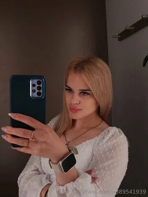 Lunashy OnlyFans Leaked Free Thumbnail Picture - #6ybXPFq9Yx