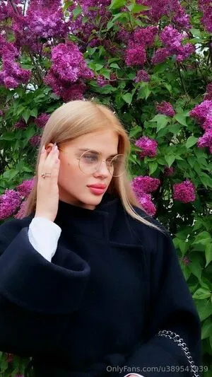 Lunashy OnlyFans Leaked Free Thumbnail Picture - #Ndut1Uj462