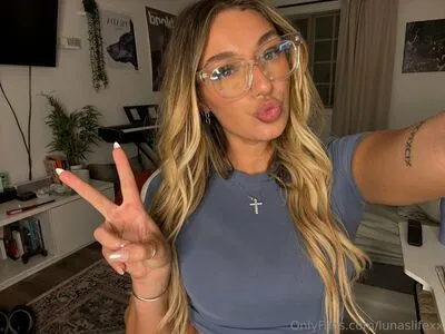 Lunaslifexx OnlyFans Leaked Free Thumbnail Picture - #CxeknR3ut1