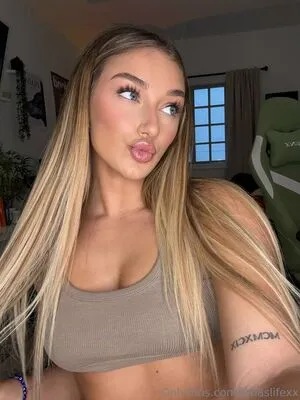 Lunaslifexx OnlyFans Leaked Free Thumbnail Picture - #MGL6E70DpB