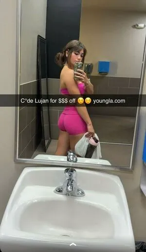 Lunchbaglujan OnlyFans Leaked Free Thumbnail Picture - #4sbM8aM8Z3