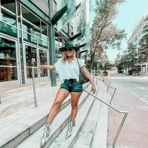 Lunden Roberts OnlyFans Leaked Free Thumbnail Picture - #j0jnzu303O