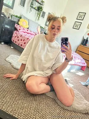Lunealiza OnlyFans Leaked Free Thumbnail Picture - #IHYHGrydQo
