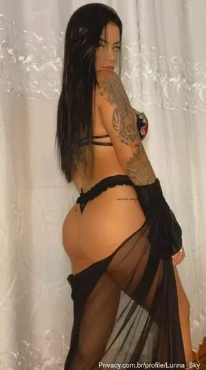 Lunna Sky OnlyFans Leaked Free Thumbnail Picture - #9bjPSfJI2W