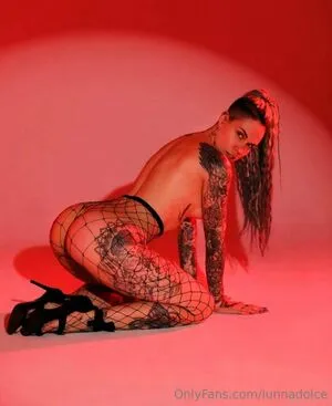 Lunnadolce OnlyFans Leaked Free Thumbnail Picture - #MV5cB1TzX9