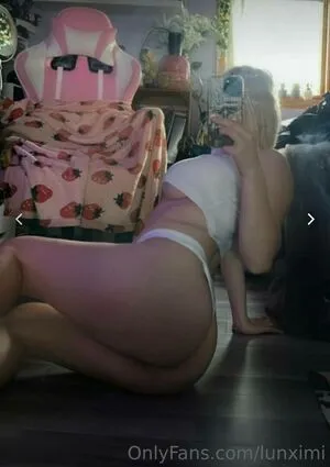 Lunximi OnlyFans Leaked Free Thumbnail Picture - #5PouefuCIA