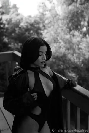 Lupefree OnlyFans Leaked Free Thumbnail Picture - #M6INAp1vS1