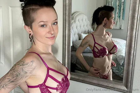 Lurn OnlyFans Leaked Free Thumbnail Picture - #8ypIZcaFIa