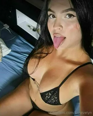 Lustevelyn OnlyFans Leaked Free Thumbnail Picture - #BVvSm71exs