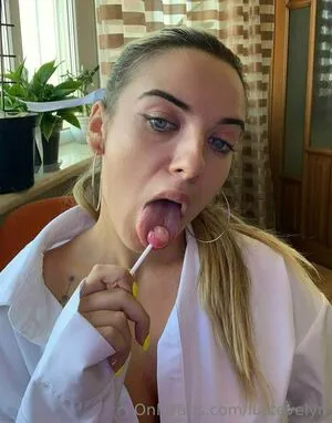 Lustevelyn OnlyFans Leaked Free Thumbnail Picture - #rOMJhf9uIK