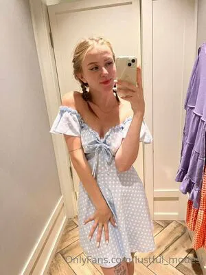 Lustful Modest OnlyFans Leaked Free Thumbnail Picture - #5fs65fwN9f
