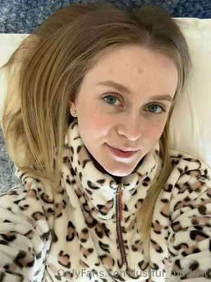 Lustful Modest OnlyFans Leaked Free Thumbnail Picture - #72MY1pbr82