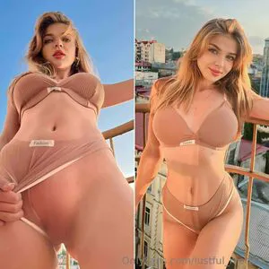 Lustful Modest OnlyFans Leaked Free Thumbnail Picture - #76MajkgMES