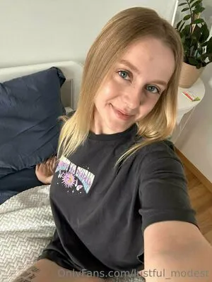 Lustful Modest OnlyFans Leaked Free Thumbnail Picture - #E9QPNjIzvc