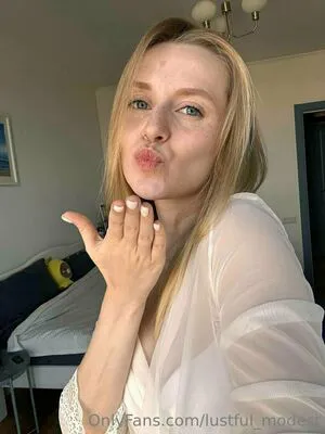Lustful Modest OnlyFans Leaked Free Thumbnail Picture - #FuCfpu3ocy