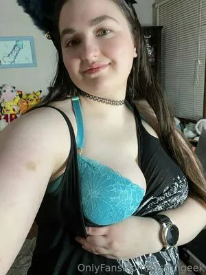 Lustfulgeek OnlyFans Leaked Free Thumbnail Picture - #CsIcsmszsl