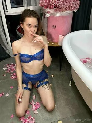 Lustgame Ellie OnlyFans Leaked Free Thumbnail Picture - #8GTRb8vxzI