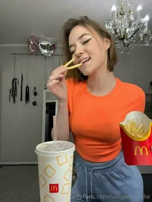Lustgame Ellie OnlyFans Leaked Free Thumbnail Picture - #tDZrHE1k7Q