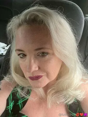 Lustkira2 OnlyFans Leaked Free Thumbnail Picture - #KiaonlVYMs