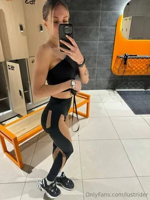 Lustrider OnlyFans Leaked Free Thumbnail Picture - #D3k0N3GdiQ