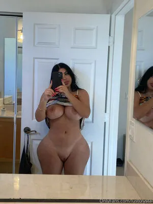 Lusty Crystal OnlyFans Leaked Free Thumbnail Picture - #sq8oIHdYzo