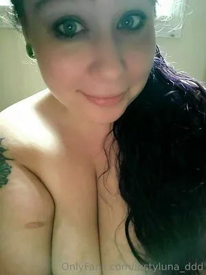 Lustyluna Ddd OnlyFans Leaked Free Thumbnail Picture - #9aShklrO8B