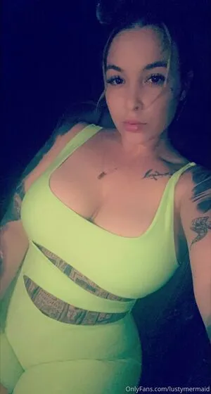 Lustymermaid OnlyFans Leaked Free Thumbnail Picture - #ZBhbueDf7M