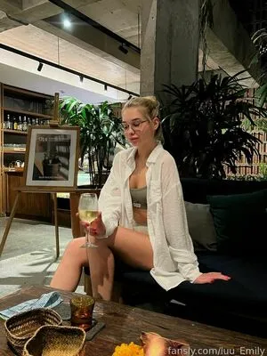 Luu Emily OnlyFans Leaked Free Thumbnail Picture - #emBBQIf8qM