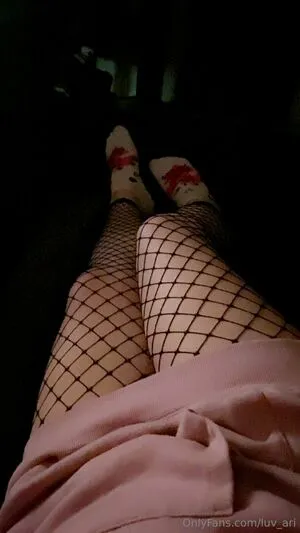 Luv Ari OnlyFans Leaked Free Thumbnail Picture - #1zgeqDrT81