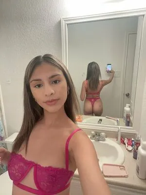 Luvelyalexiss OnlyFans Leaked Free Thumbnail Picture - #msLwFzX2lE