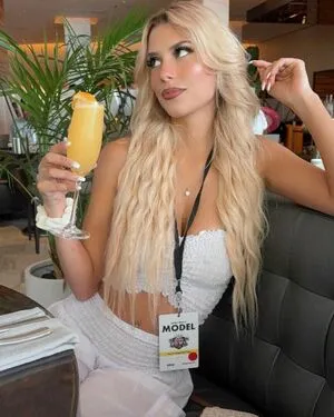 Luving Belle OnlyFans Leaked Free Thumbnail Picture - #u5oQ3lfxMn