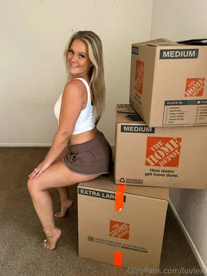 Luvlexi OnlyFans Leaked Free Thumbnail Picture - #1S8xQjJmNm