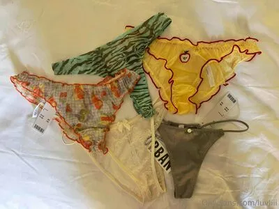 Luvliii OnlyFans Leaked Free Thumbnail Picture - #SlIaQBIIsW