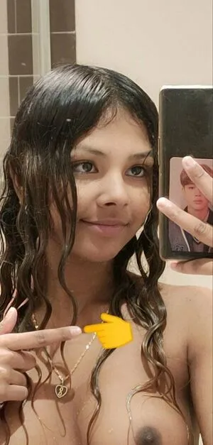 Luvrynnie OnlyFans Leaked Free Thumbnail Picture - #AiPms7E7ad