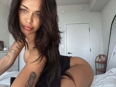 Luvstruck OnlyFans Leaked Free Thumbnail Picture - #asw6GV5qS1