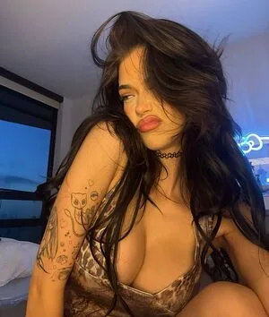 Luvstruck OnlyFans Leaked Free Thumbnail Picture - #t8LdnFfvJX