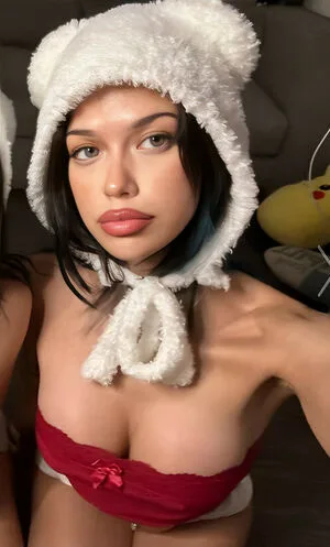 Luvstruck OnlyFans Leaked Free Thumbnail Picture - #zxprqcfWU8
