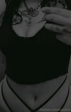 Luvvvmia OnlyFans Leaked Free Thumbnail Picture - #FssrOMFRbA