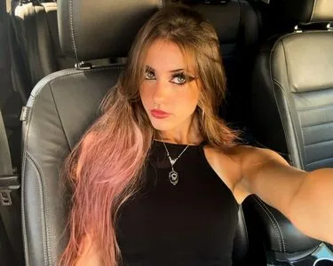 Luweazl OnlyFans Leaked Free Thumbnail Picture - #JYKsH0soFT