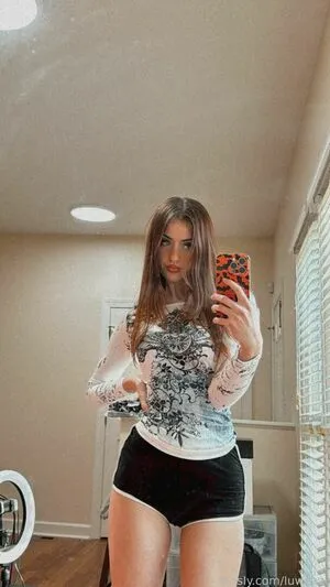 Luweazl OnlyFans Leaked Free Thumbnail Picture - #Vv2DMBF3WG