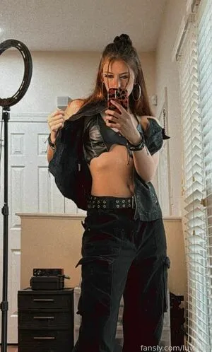 Luweazl OnlyFans Leaked Free Thumbnail Picture - #r6syLiFft2