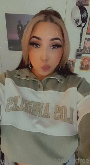 Luxfree OnlyFans Leaked Free Thumbnail Picture - #ZtOFmPgVrr