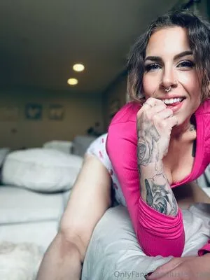 Luxley Rae OnlyFans Leaked Free Thumbnail Picture - #8OHi9gxE5N