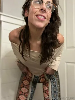Luxley Rae OnlyFans Leaked Free Thumbnail Picture - #SJyIvJ0r4r