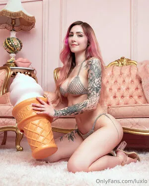 Luxlo OnlyFans Leaked Free Thumbnail Picture - #nMZwgB4Hii