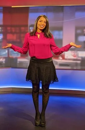 Luxma Gopal Tv Presenter OnlyFans Leaked Free Thumbnail Picture - #dwumVp4vOG